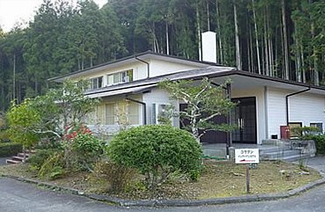 鸿文国际日语学校