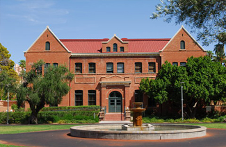 亚利桑那州立大学
